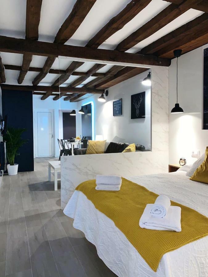 Vut- La Deliciosa Apartment Сотийо де ла Адрада Екстериор снимка